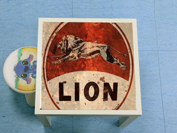 Table Vintage Gas Station Lion