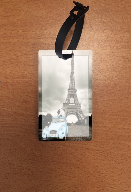 Porte adresse pour bagage Romance à Paris sous la Tour Eiffel