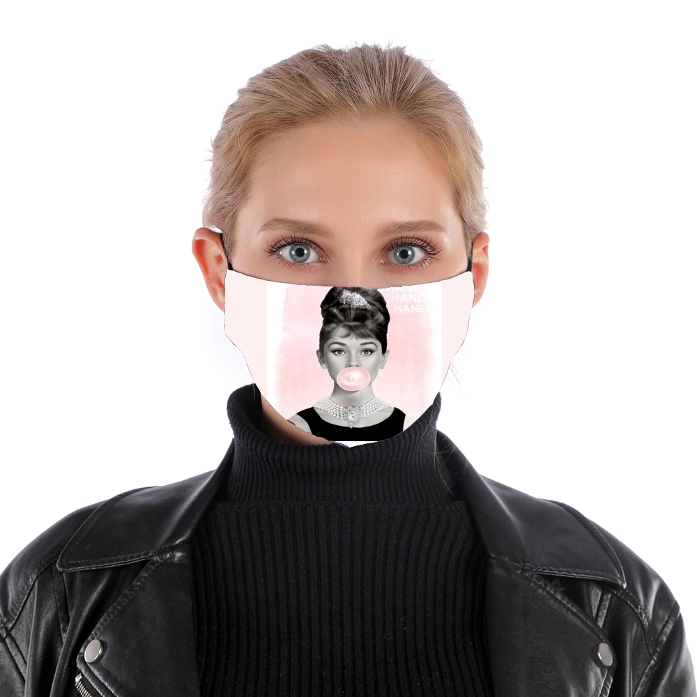 Masque alternatif en tissu barrière Audrey Hepburn bubblegum