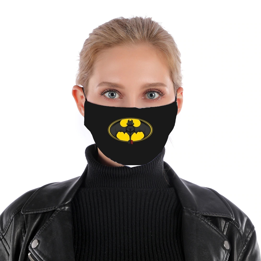 Masque alternatif Krokmou x Batman en tissu à petits prix