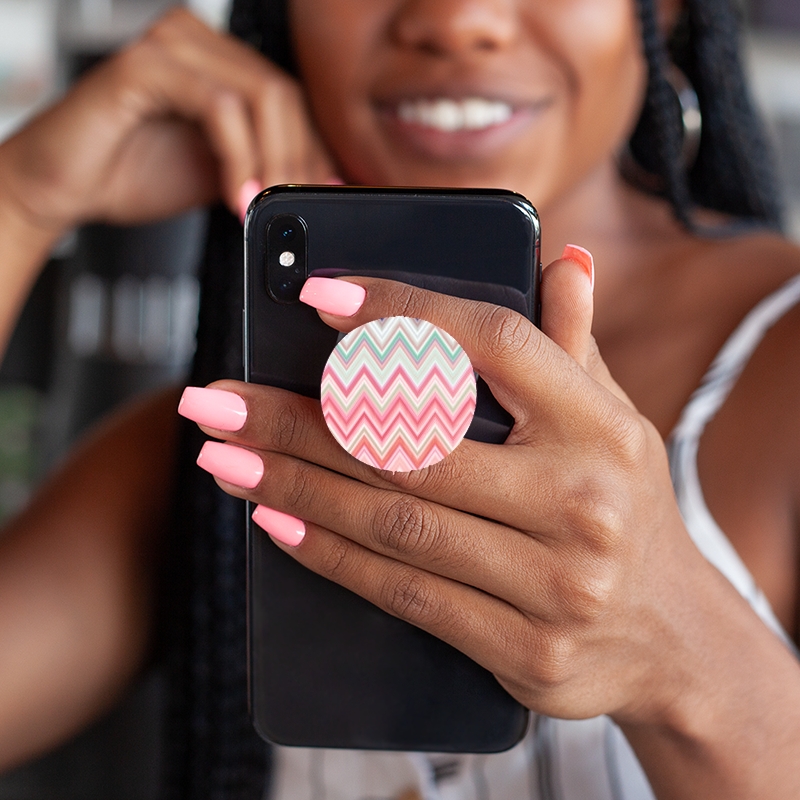 PopSockets colorful chevron in pink