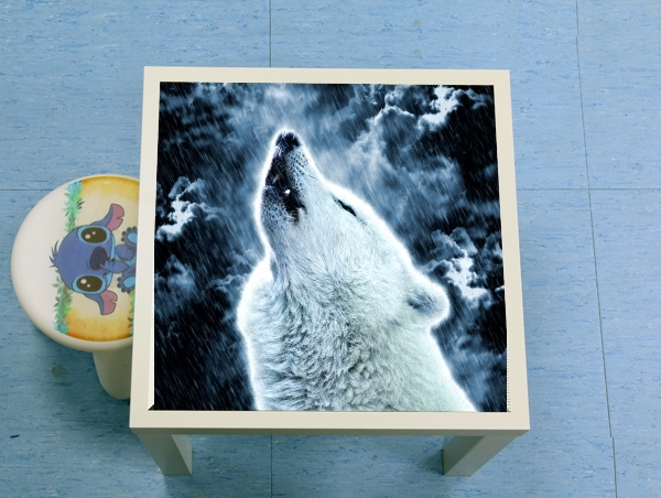 Table A howling wolf in the rain