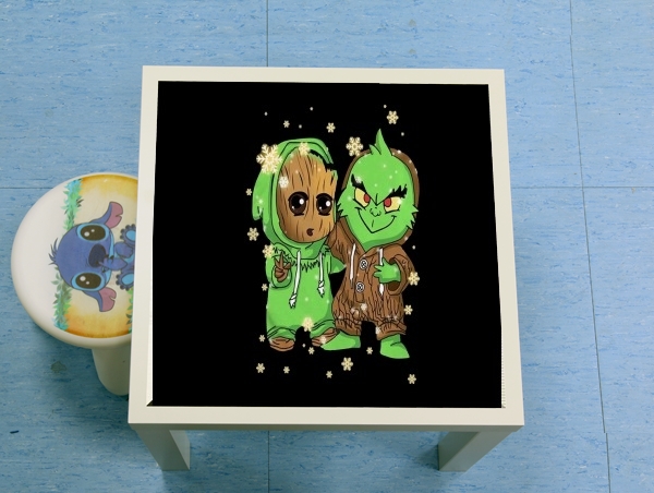 Table Baby Groot and Grinch Christmas