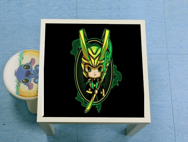 Table Loki Portrait