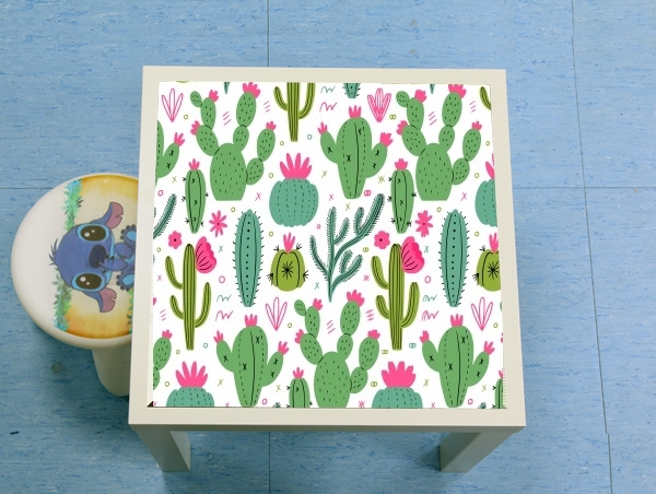 Table Minimalist pattern with cactus plants