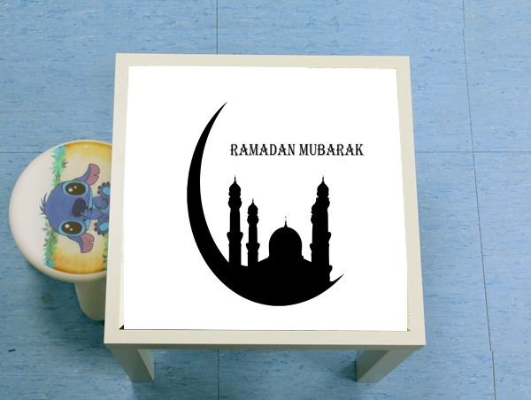 Table Ramadan Kareem Mubarak