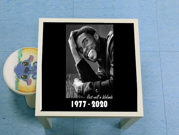 Table RIP Chadwick Boseman 1977 2020